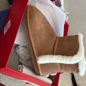 Tan Suede Boots with Faux Fur Trim